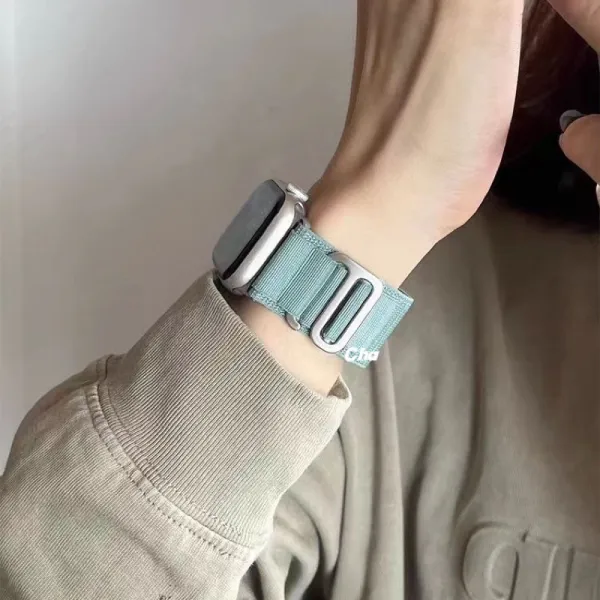 ผ้า six สายนาฬิกา smart watch สายไนลอนสําหรับ Watch 11 10 9 8 ultra 7 6 5 4 3 2 1 41/44/45/40/46/49mm สายสําหรับแอปเปิ้ลวอช