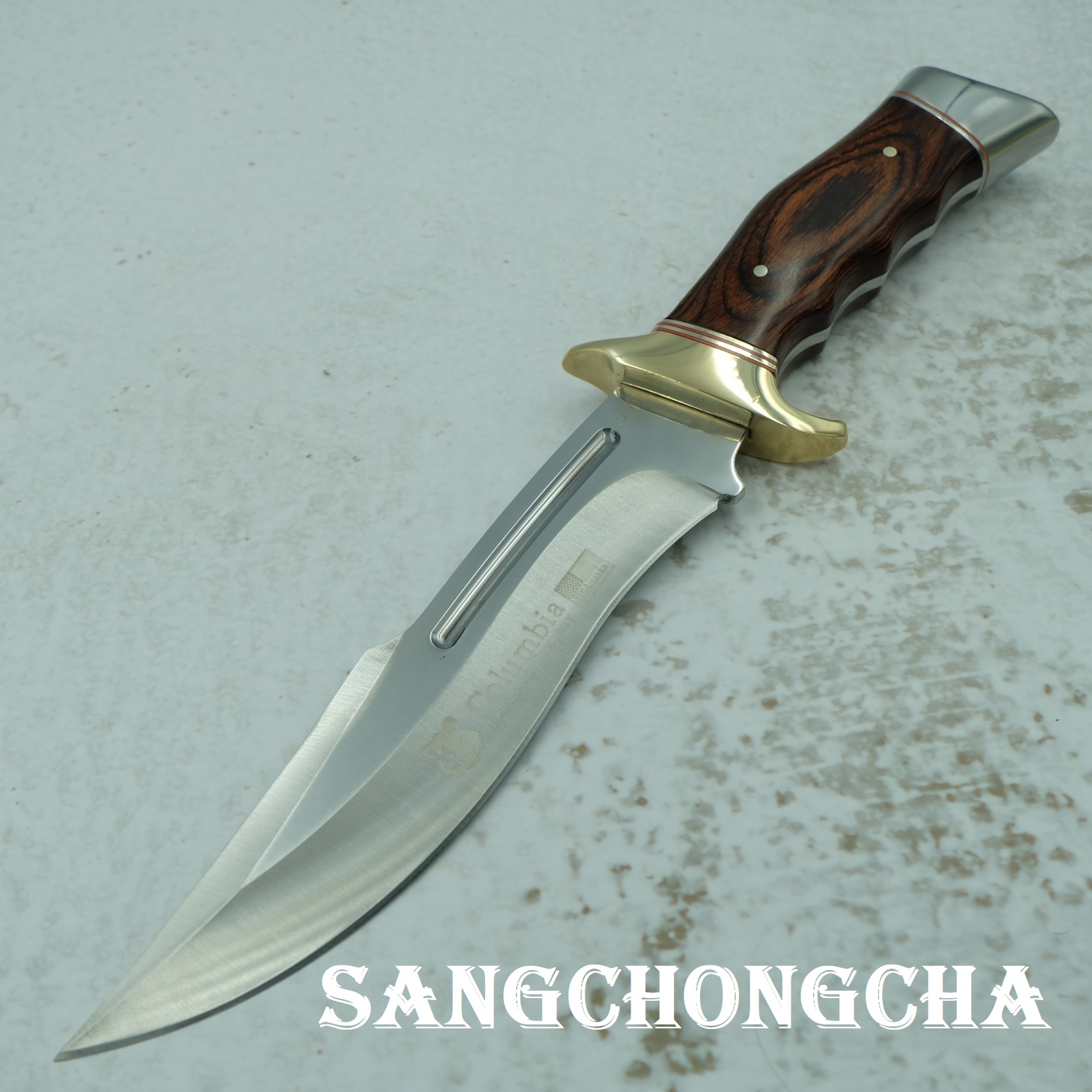 Sangchongcha Outdoor Hunting Tactical Survival Fixed blade knife Bowie knife มีดโบวี่ มีดโบวี่ทหาร มีดพก มีดเดินป่า มีดแคมป์ปิ้ง มีดใบตาย มีดสวย มีดทหาร มีดพกเดินป่า 58HRC 3CR13MOV ยาว30.80ซม. ด้าม...